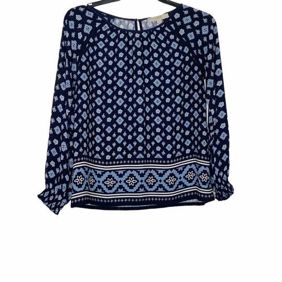 LOFT Tops - LOFT Long sleeve light weight blouse. Size S